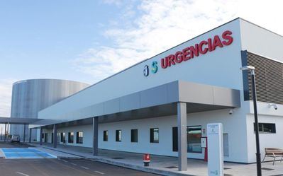 Dos hombres trasladados al hospital tras un incendio en Escalona