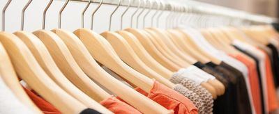 El comercio minorista modera su crecimiento en febrero, con CLM por encima de la media