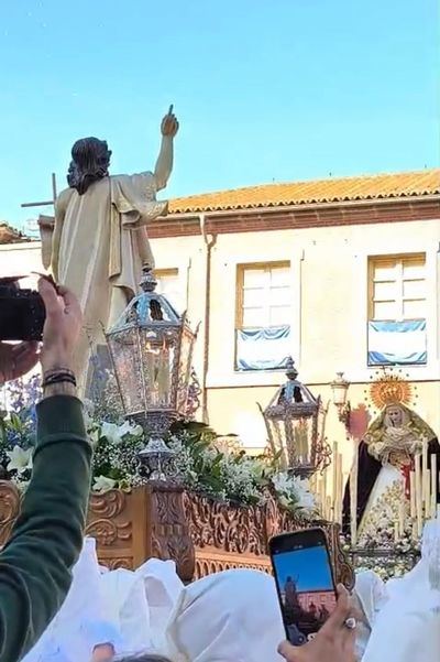 'El Encuentro' llena de público las calles de Talavera en el cierre de la Semana Santa