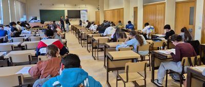 Tres jóvenes de Toledo y Cuenca competirán en la Olimpiada Nacional de Química