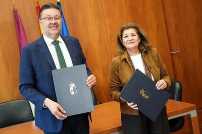 El Gobierno regional renueva su alianza con CMM para impulsar la Feria de Artes Escénicas