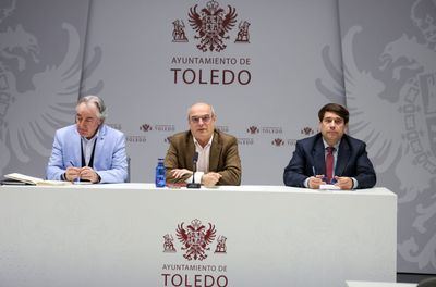 ‘Conecta Toledo’: Un programa gratuito para enseñar a mayores a manejar el móvil