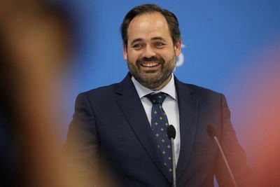 Núñez, contra las cuerdas: el PSOE exige su dimisión por "traicionar" el pacto del Estatuto