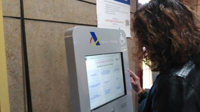 Ya está activo el sistema de citas para la atención telefónica de la Renta