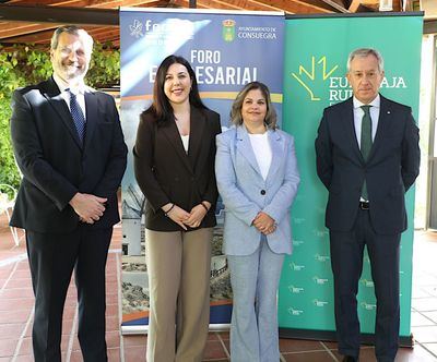 Consuegra acelera la digitalización empresarial con formación en IA