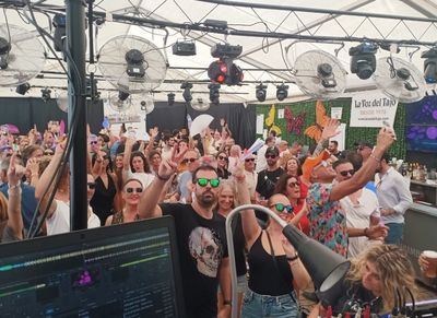 La Caseta de La Voz del Tajo vuelve a San Isidro con cuatro días de música, tapas y ambiente festivo