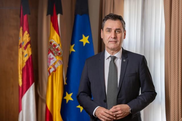  	  Francisco Tierraseca