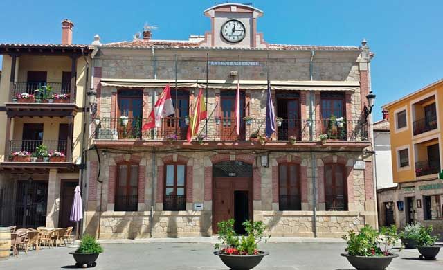 Candeleda presenta su candidatura como Villa Europea del Deporte 2018