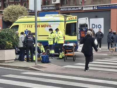 Una mujer herida tras ser atropellada en la Avenida Pío XI