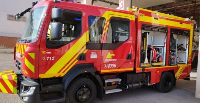 Desalojan un restaurante por un incendio: hay dos personas heridas
