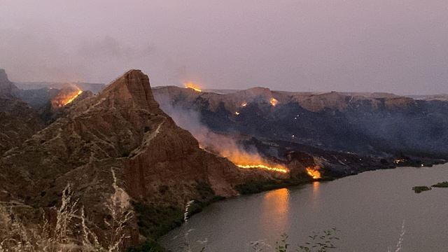 El incendio en las Barrancas de Burujón se originó por una cosechadora