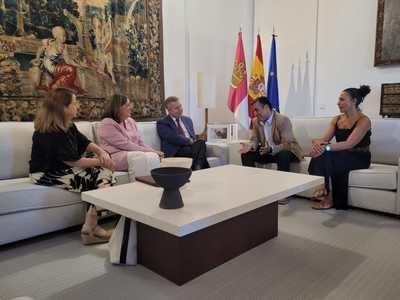 CCOO se reúne con García-Page para trazar el nuevo curso político de la región