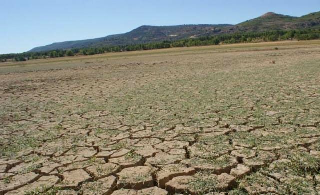 El Tajo 'seco' por 22 trasvases, no puede más, en nivel 'no trasvasable'