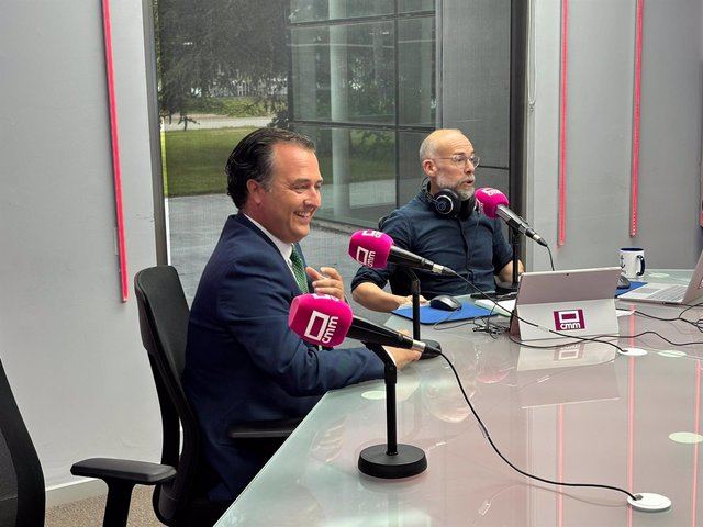 Vox advierte: derogará el Estatuto de Autonomía de CLM si llega al Gobierno regional