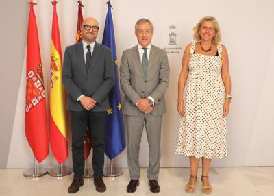 Eurocaja Rural visita el Ayuntamiento de Murcia