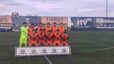 El CD Cazalegas se despide de su afición con una victoria