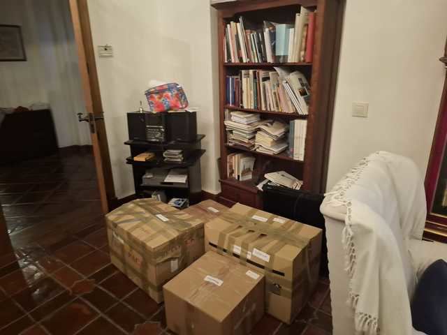 Roberto Gallegos emite un comunicado: “Ni mis padres ni yo somos ocupas”