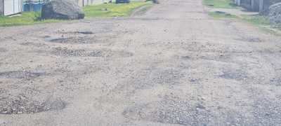 Socavones y baches: el calvario diario de los vecinos del Camino de Mejorada