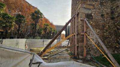 El PSOE lamenta la “falta de previsión” en días clave para el turismo