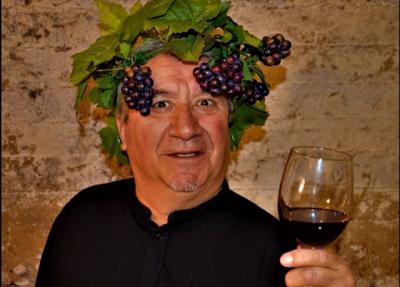 Domingo Alfaro en una imagen promocional de su última obra 'Ayyyy, vino divino!'