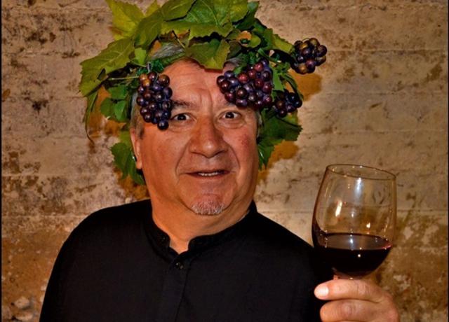 Domingo Alfaro en una imagen promocional de su última obra 'Ayyyy, vino divino!'
