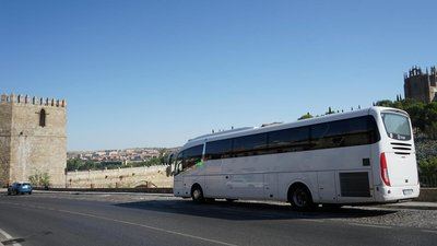 El Gobierno de Castilla-La Mancha renueva la línea de transporte regular de viajeros VCM 039 entre Méntrida y Toledo