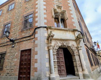 Solicitan 25 años de prisión para un músico acusado de contactar con adolescentes tras sus actuaciones