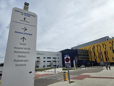 Un voluntario de Protección Civil trasladado al hospital tras un incendio de vegetación