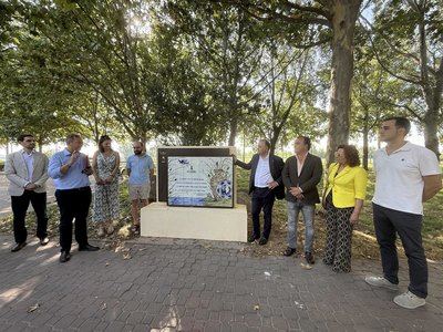 El Paseo de las Letras de Talavera queda completado con 17 murales cerámicos