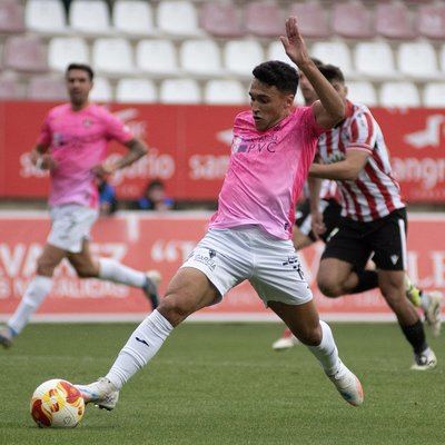 El Zamora supera al CF Talavera en un duelo marcado por la fragilidad defensiva