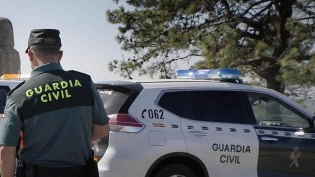 La Guardia Civil salva la vida a una mujer que había sufrido un ataque epiléptico en la autovía