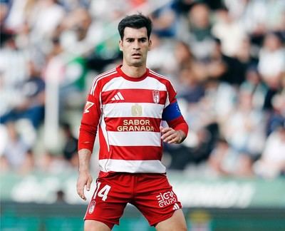 Manu Trigueros cuelga las botas: adiós a uno de los grandes nombres del deporte talaverano