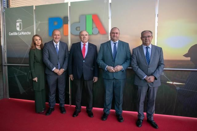 CLM pone en marcha una plataforma de datos e IA para el sector agroalimentario