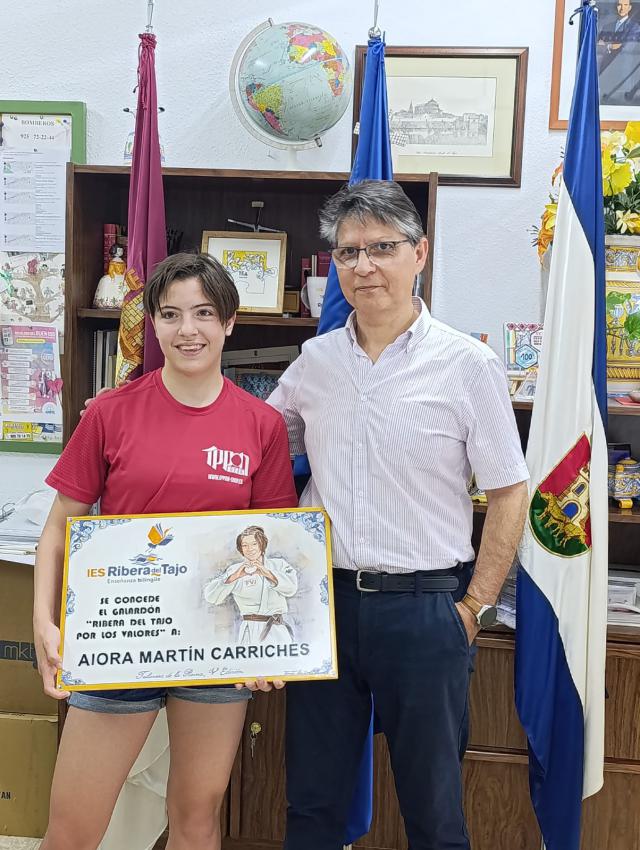 El IES Ribera del Tajo premia a la judoca Aiora Martín Carriches