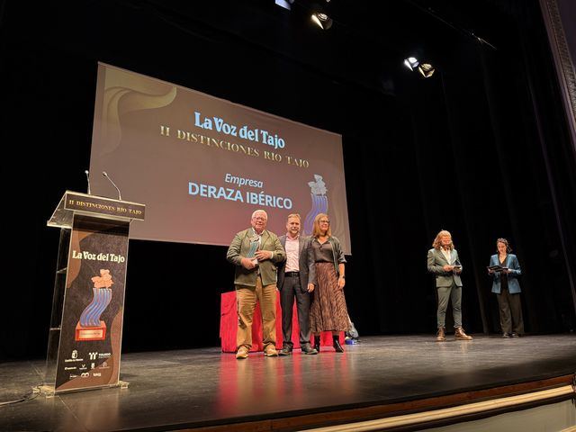 DeRaza Ibérico recibe el premio por su recorrido empresarial