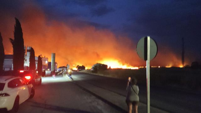 Incendio en Calera y Chozas