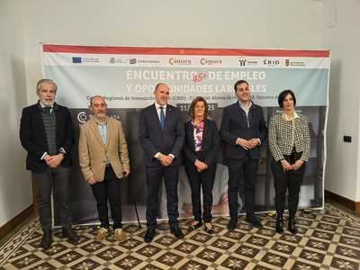 Talavera reúne a un centenar asistentes en el Encuentro de Empleo 45+