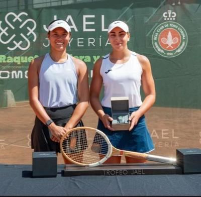 La talaverana Sofía Fernández conquista Galicia y se proclama campeona del VI Trofeo de Raqueta de Madera y Plata
