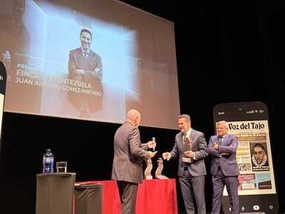 Finca La Pontezuela recibe el Premio Empresa por su trayectoria en la producción de Aceite de Oliva Virgen Extra