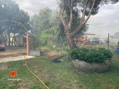 Noche de fuego en Toledo: 150 evacuados en La Puebla de Almoradiel y alarma en el barrio de La Legua