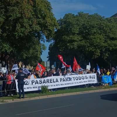 Abogados y Procuradores convocan nuevas concentraciones en Madrid y Sevilla para reclamar su integración en el RETA