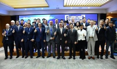 Martínez G uijarro traslada en China los beneficios de invertir en Castilla-La Mancha