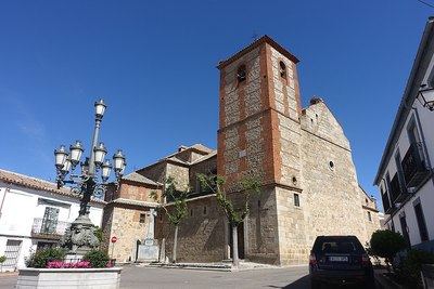 Navahermosa renueva sus principales calles y equipamientos culturales