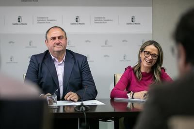 Castilla-La Mancha solicita una reunión bilateral "urgente" por los recortes de la PAC