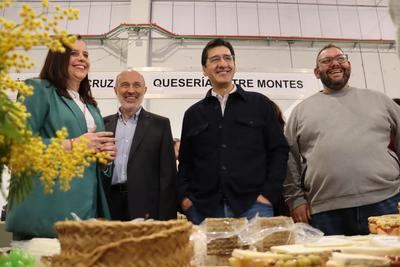 Inaugurada la I Feria ‘Sabores de los Montes’