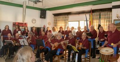 Este jueves actúa en el Centro Extremeño de Talavera la Parranda Castellana