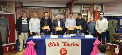 El Club Taurino “Villa de Pinto” acoge una jornada dedicada al Alfarero de Oro