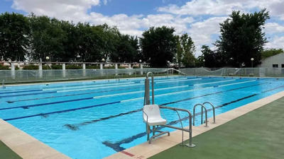Tragedia en un pueblo de Toledo: Muere el niño de 8 años rescatado de la piscina municipal