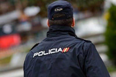 Detenidos tras secuestrar y amenazar a un hombre por 1.000 euros