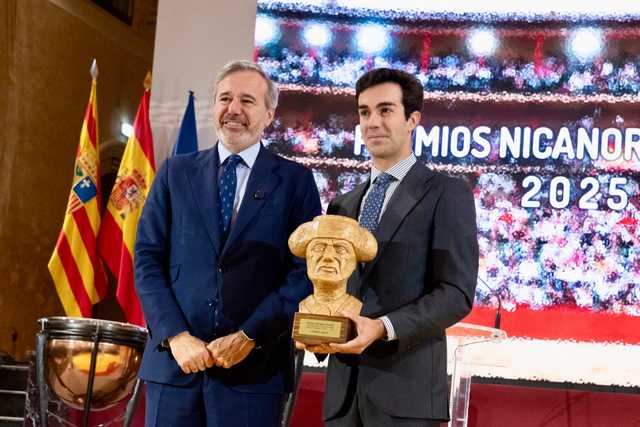 Tomás Rufo vuelve a conquistar el Premio Nicanor Villalta por segundo año consecutivo